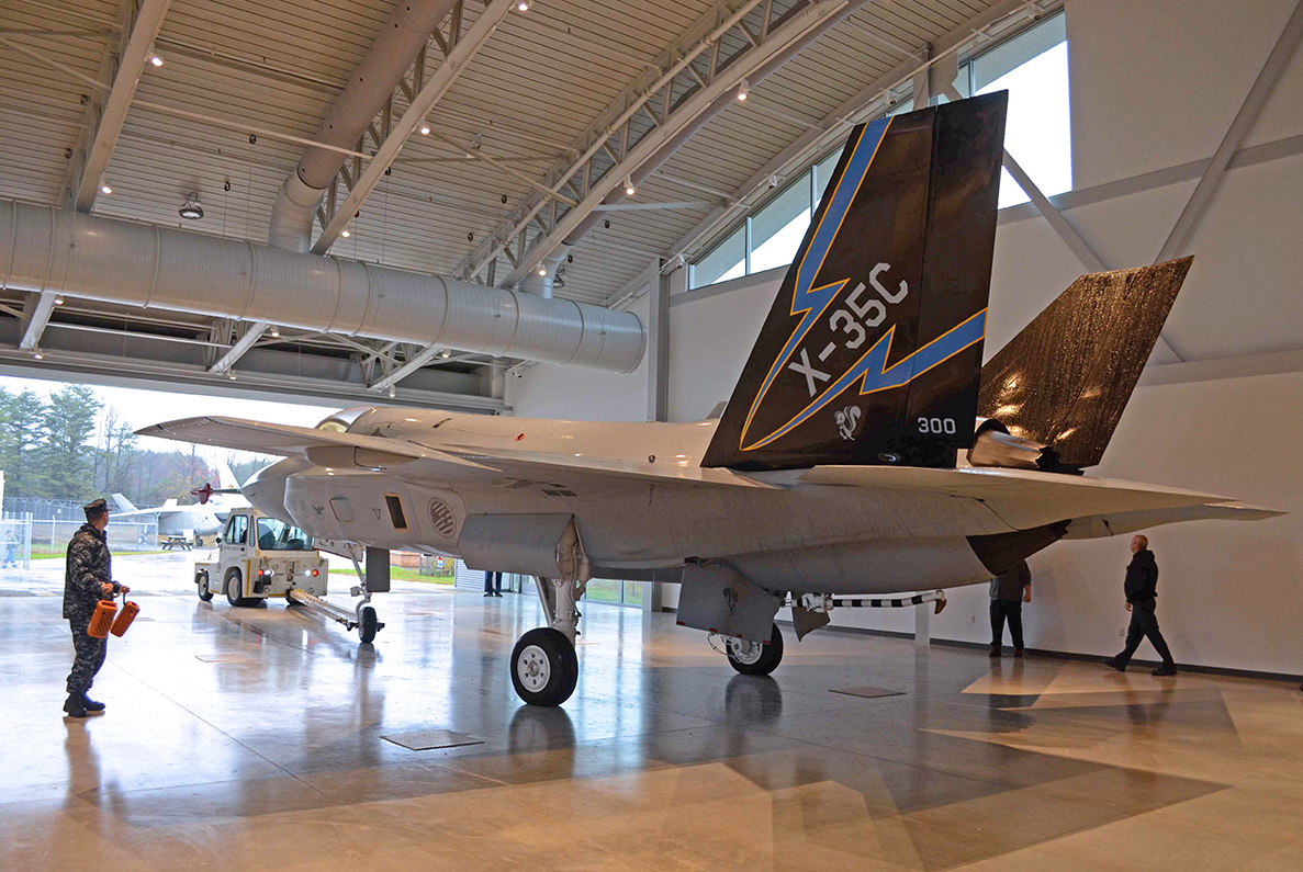 Самолет-демонстратор X-35C 1 декабря 2015 года перемещен в закрытый ангар  музея морской авиации, расположенный на станции авиации ВМС США Patuxent River, шт. Мэриленд. 
X-35C – один из 3-х демонстрационных образцов, использовавшихся на этапе отработки концепции программы Joint Strike Fighter в 2000–2001 г.г. 
X-35C выполнил 73 полета, последний – 10 марта 2001 года.
