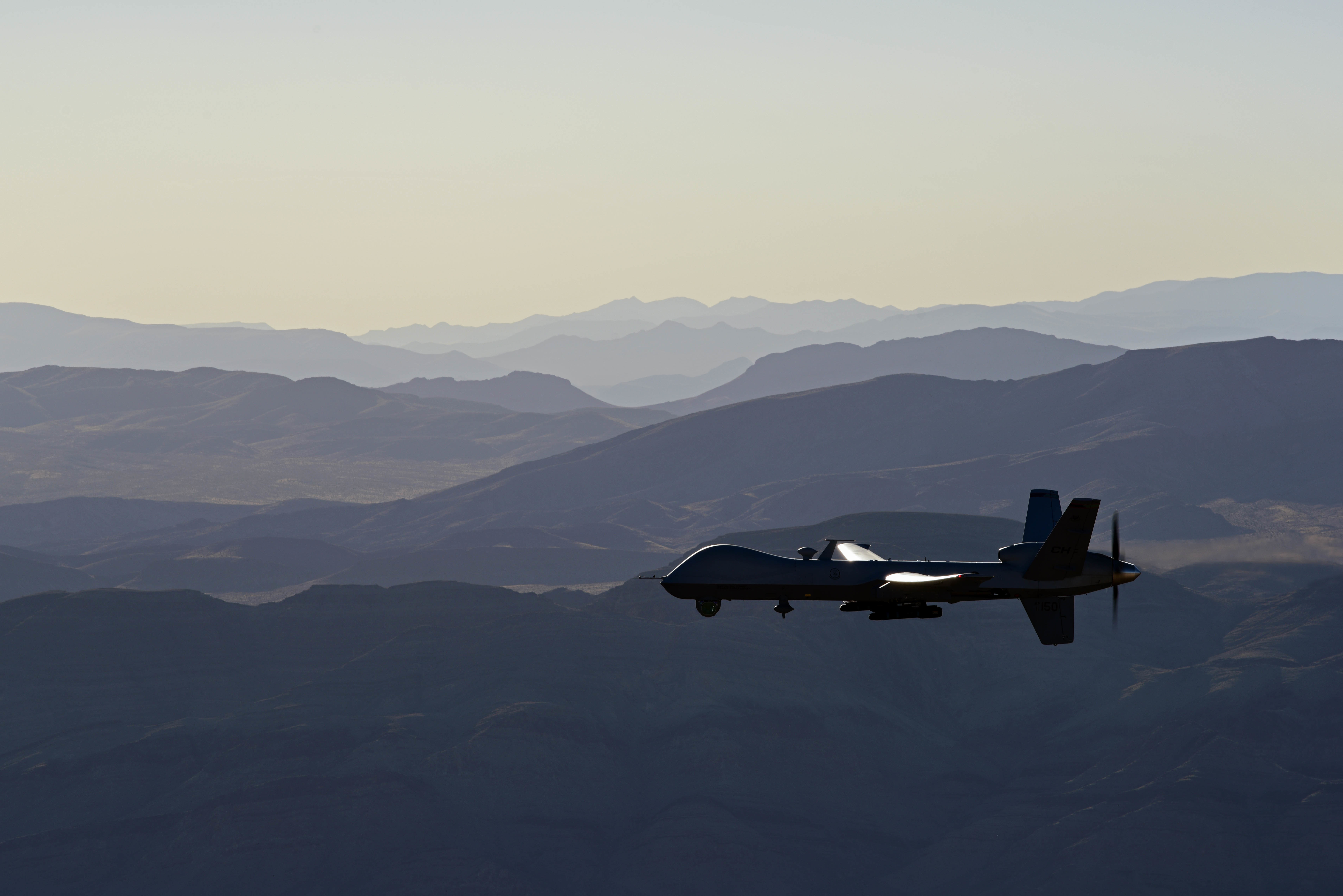 БПЛА MQ-9 Reaper над полигоном в Неваде, фото сделано 15 июля 2019 года